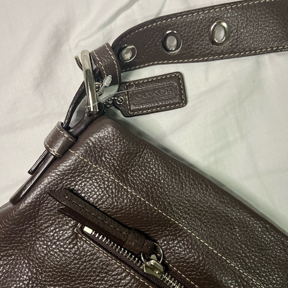 COACH Brown Pebble Leather Duffle Convertible Shoulder or Crossbody Purse Bag - Picture 6 of 11